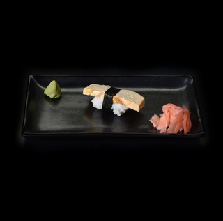 Tamago nigiri 