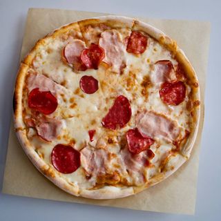 Піца М'ясна (30см)