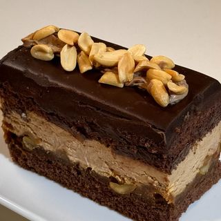 ნამცხვარი სნიკერსი