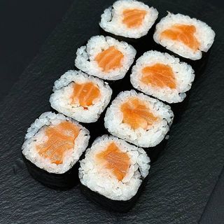 Мини с лососем (140г)