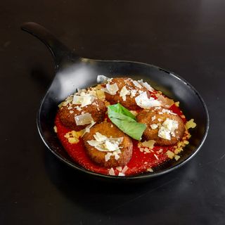 Polpette Di Melanzane Y Provola
