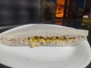 Sándwich De Atún Y Millo