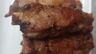 Costine di maiale con ajika