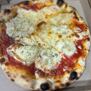 Pizza Cinque Formaggi