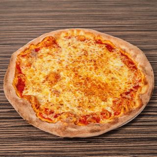 Pizza sa sirom velika