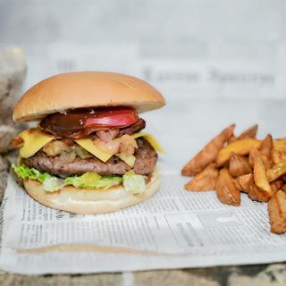 Бургер със свинско месо