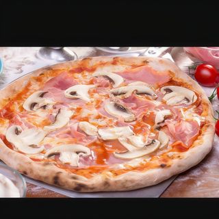 Prosciutto Y Funghi. (33 cm )