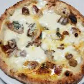 Funghi e salsiccia