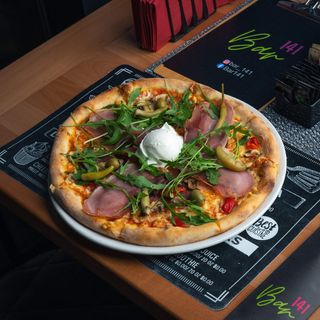 Pizza Montenegro 1400gr