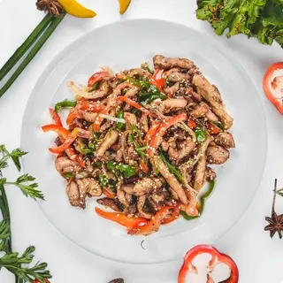 Курица в кунжуте