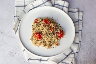 Киноа с томатами (150 гр.)