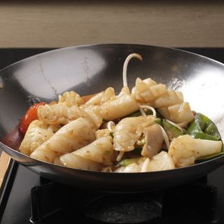 52. Scodella di fuoco calamari piccanti e verdure