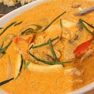 52R.Ternera Al Curry Thai Rojo (Picante)