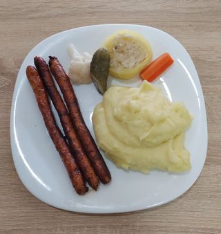 KOMPLET OBROK - Roštilj kobasica