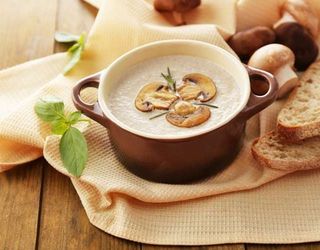 სოკოს კრემის წვნიანი