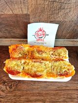 "Tasty"  принцеса с пеперони и кашкавал