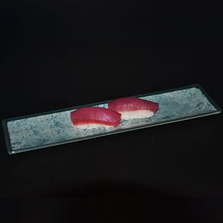 Nigiri de Atún (2 Pzs.)