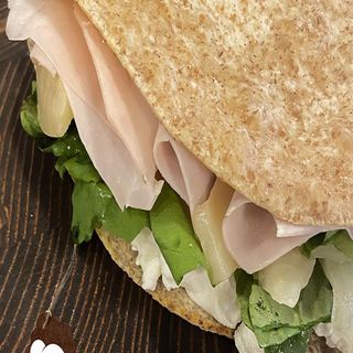 Q14 - Tacchino, philadelphia, misticanza e patè d'olive