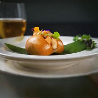284 Fried bao