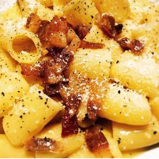 CARBONARA (Mezze maniche)
