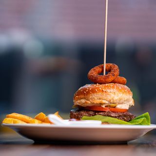 Bašta burger + Coca-Cola
