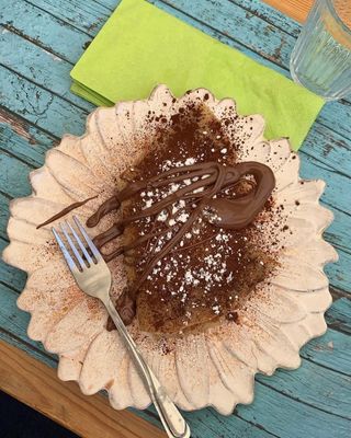 Crêpes con cioccolato amaro di nostra produzione