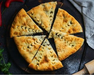 ხაბიძგინა ყველით და ისპანახით