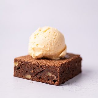 Brownie de chocolate y nueces - CONGELADO