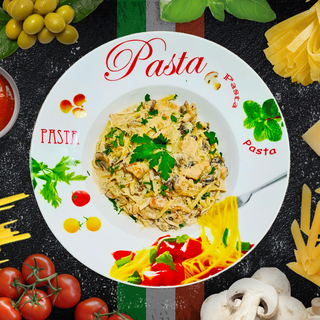 Spaghetti Alfredo pollo e funghi ai vino bianco