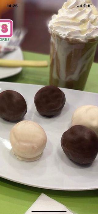 Caja de Pop´s 10 blancas, 10 negras