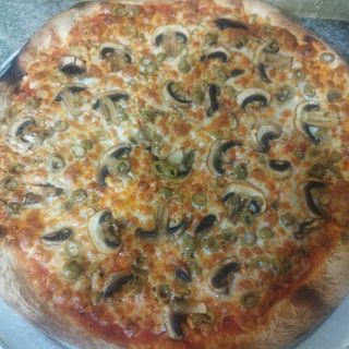 Pizza Pollo (40 x 40 Cm.)