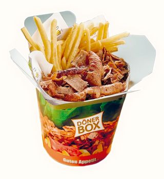 Oferta 3 box  kebab  mixto y patatas fritas grande con 3 refrescos 