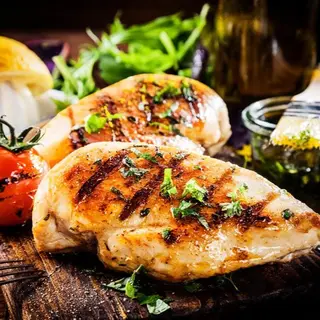 Peito de frango frito com limão
