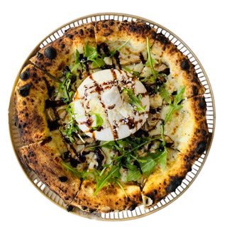pizza truffly burrata