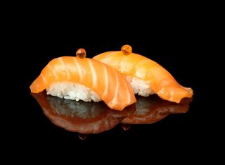 Нигири сьомга (2бр-72г)