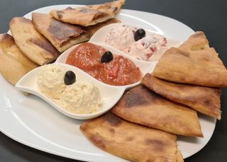 Пърленка с три вида разядки (550г)