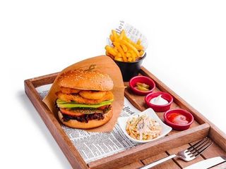 Crispy chicken burger