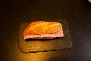 Bocadillo De Jamón Dulce (S)