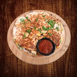 QUESADILLA BOCZNIAK.