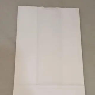 Bolsa blanca cartón llevar