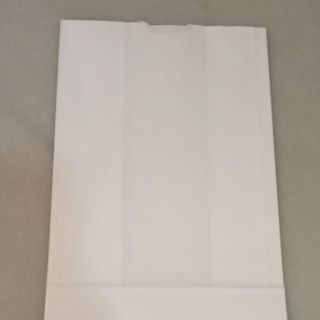 Bolsa blanca cartón llevar