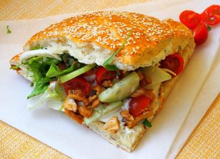 Kebab W bułce- Amerykański Mega
