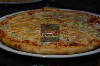 Pizza Quattro Formaggi