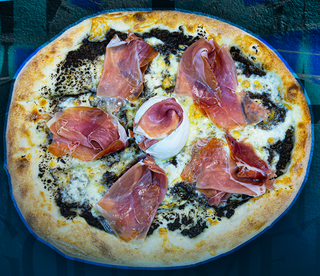 Pizza Gourmet Perla Negra