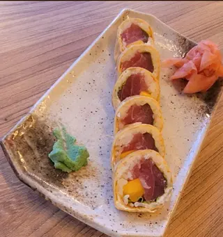 Tamagomaki tuna