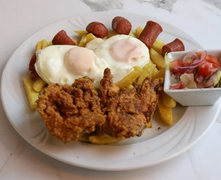 Salchi-Papi-Pollo