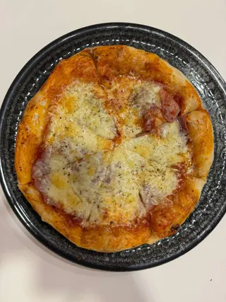 Pizza Vesuvio