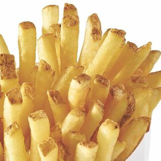 Porção grande de fritas