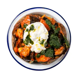Parmigiana di melanzane scomposta, cuor di burrata e crema di basilico