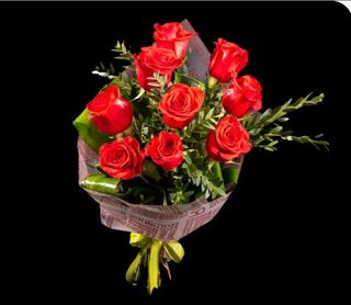 Buchet 9 trandafiri rosii